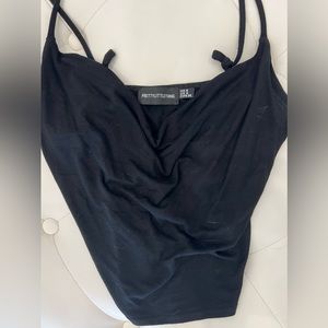Black Scoop Top